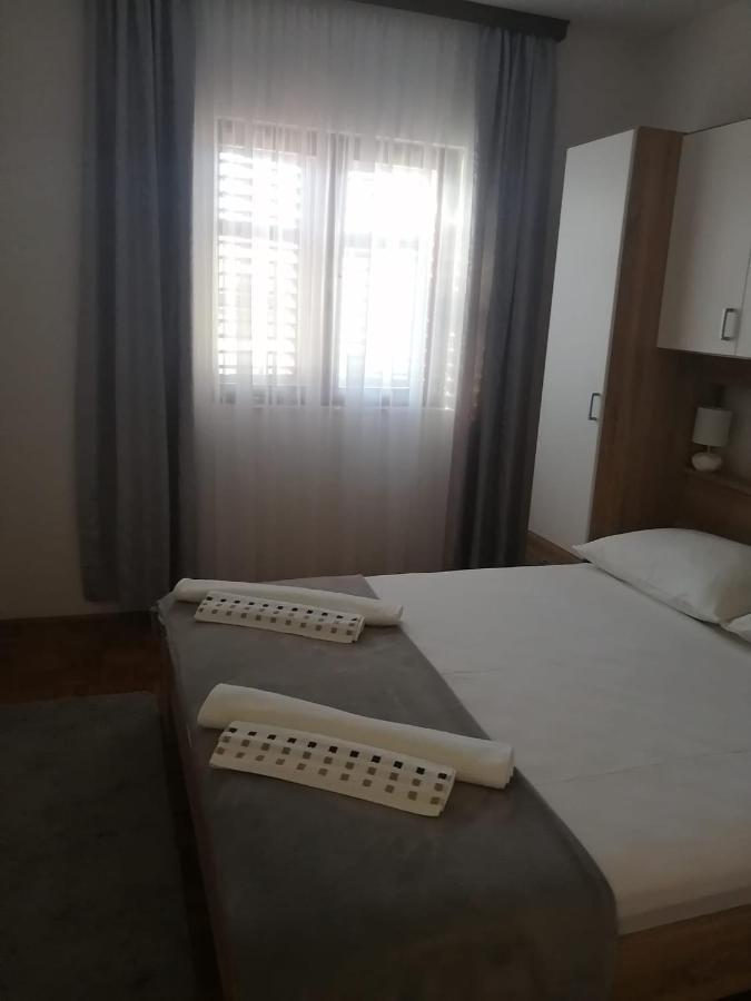 Apartments Stipanovic Biograd Na Moru Ngoại thất bức ảnh